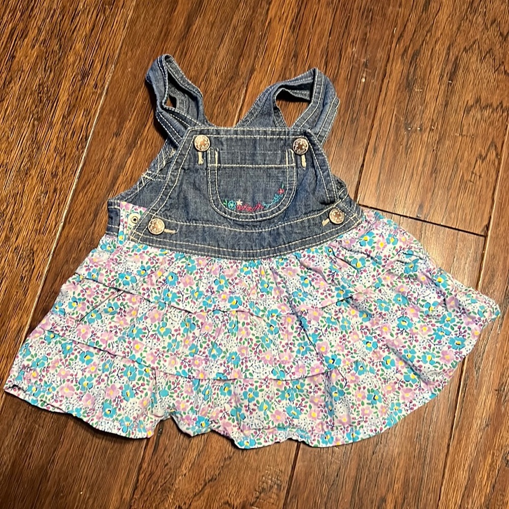 Baby girls OshKosh Bigosh overall dress size 6 months